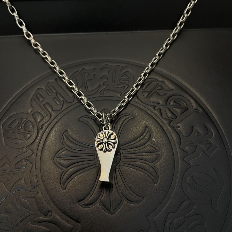 Ch*0me He**ts necklaces